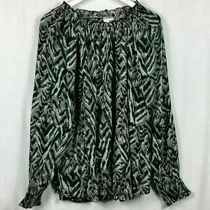 BeachLunchLounge Women’s Top Balloon Sleeves Ruffle Accents Animal Print Size XL